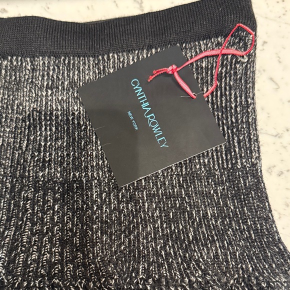 Cynthia Rowley Charcoal Knit Skater Skirt - Picture 4 of 6